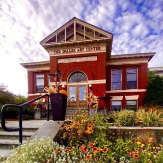 The Dalles Art Center